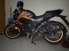 CB Hornet 160R